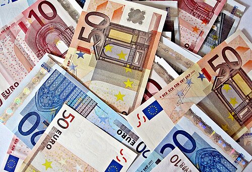 Euro-Banknoten - TaxRebate.org.uk