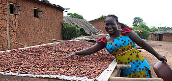 Amani Edouard - Mitglied der Kakao-Kooperative CANN von der Elfenbeinküste